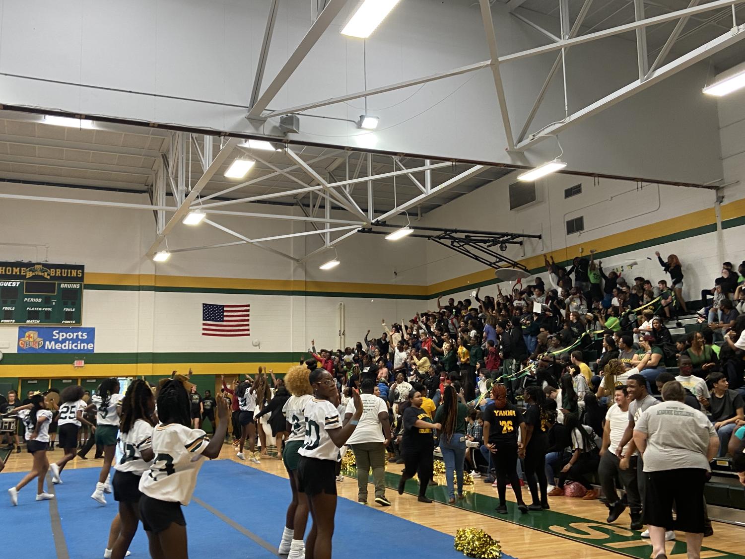 Bruins are back: students show their spirit during homecoming week